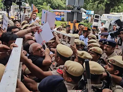 Hooda Alleges Scuffle at Gate