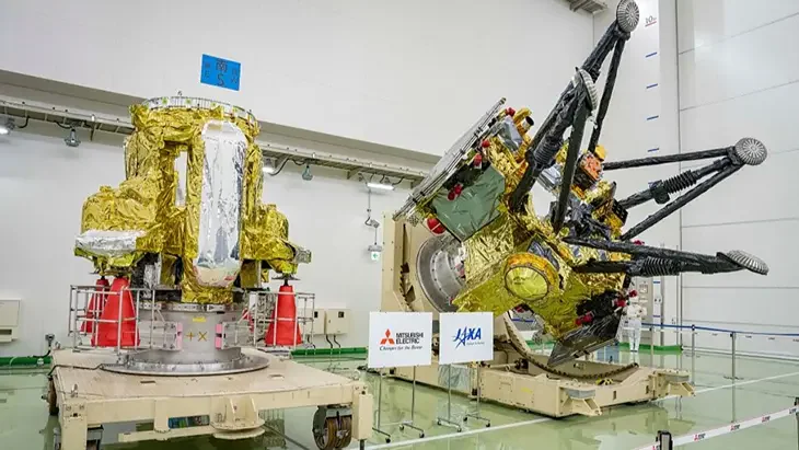 Japan Launches Spacecraft to Mars’ Moon Phobos